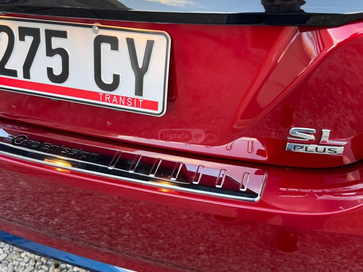 Nissan Leaf - фото 13