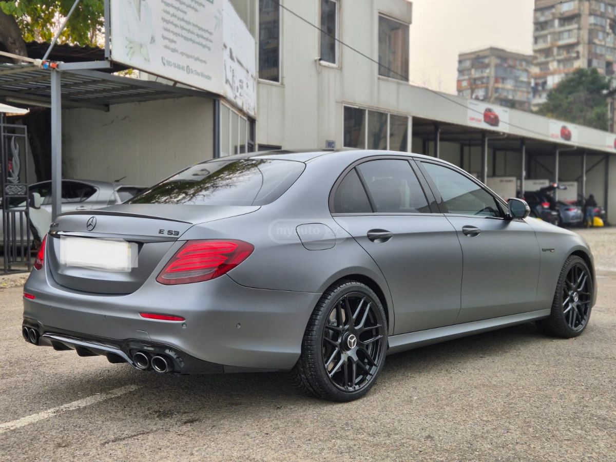 Mercedes-Benz E53 AMG - фото 2