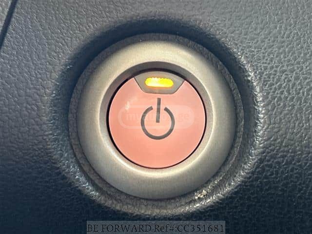 Nissan Leaf - фото 6