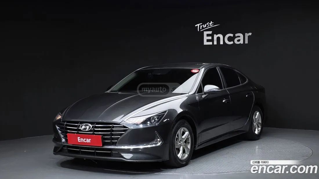 Hyundai Sonata - фото 1