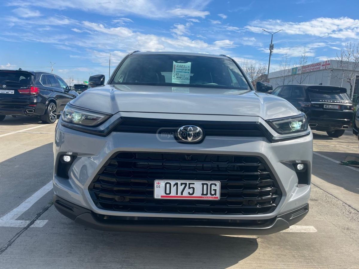 Toyota Grand Highlander - фото 6