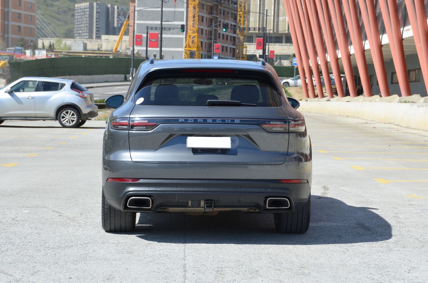 Porsche Cayenne - фото 6