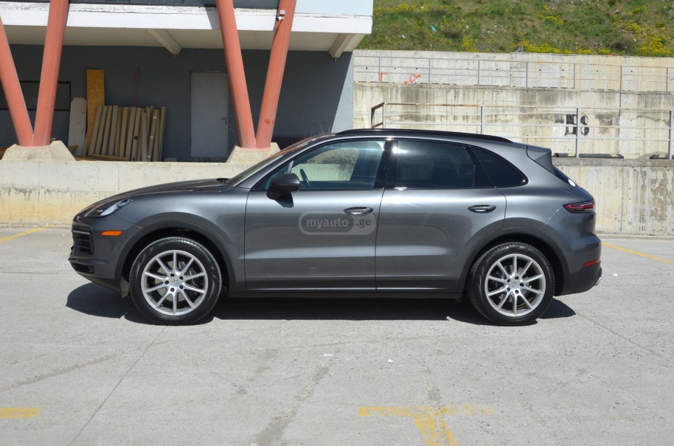 Porsche Cayenne - фото 7