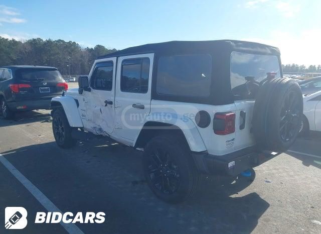 Jeep Sahara 4Xe — миниатюра 3