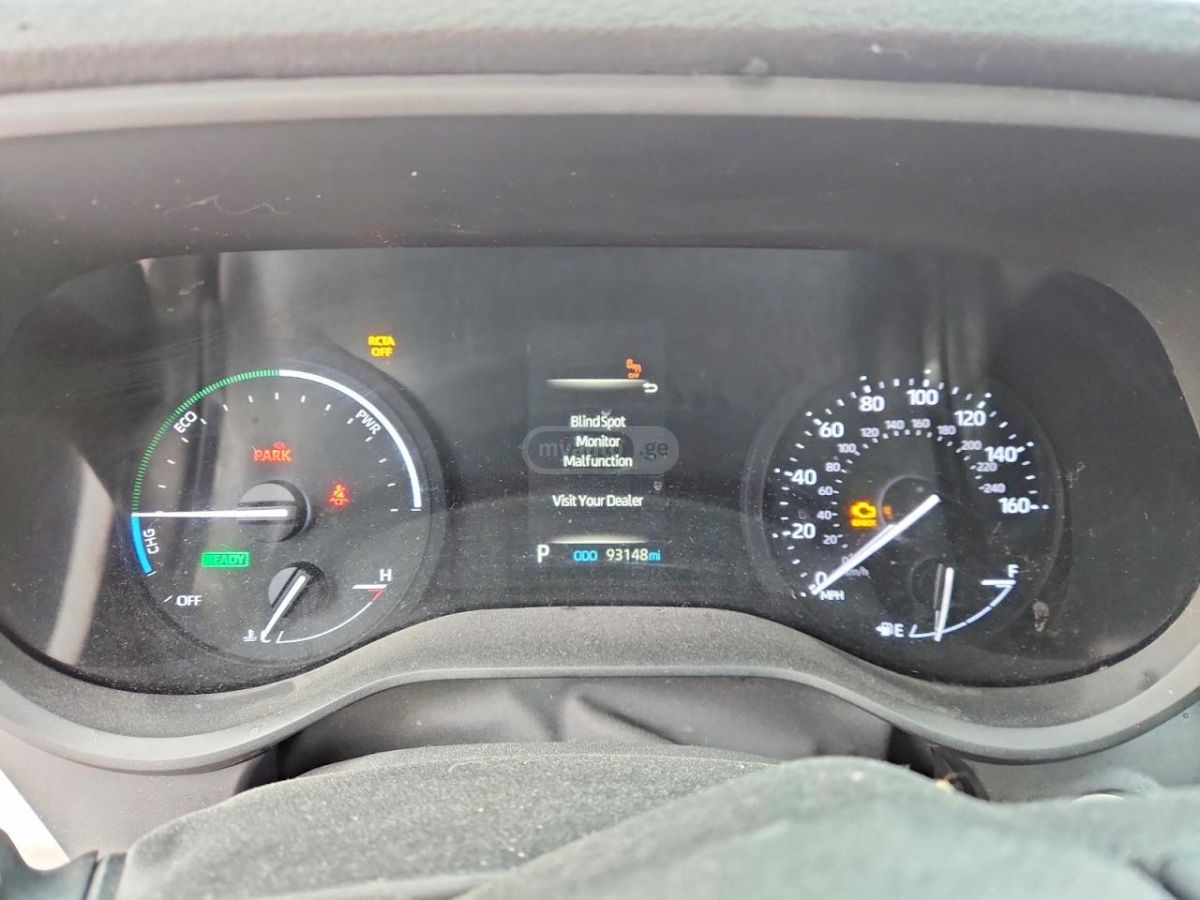 Toyota Sienna 2024 — миниатюра 9