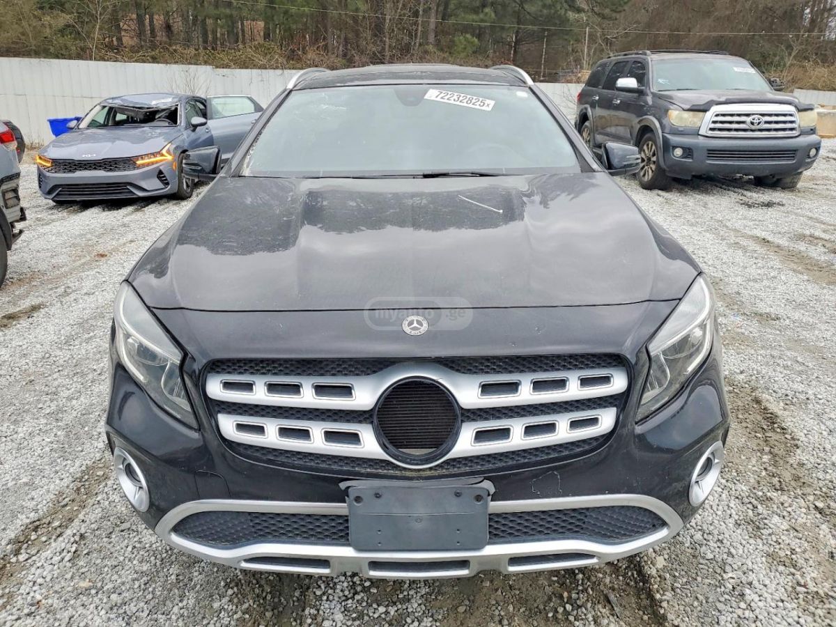 Mercedes-Benz GLA 250 - фото 5