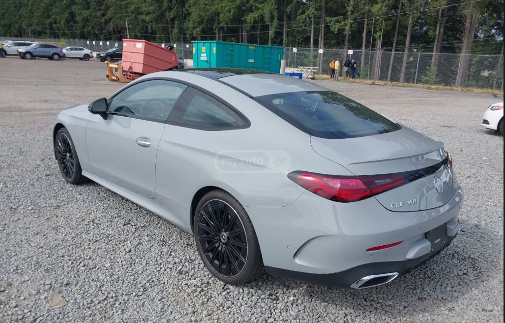 Mercedes-Benz CLE 300 - фото 5