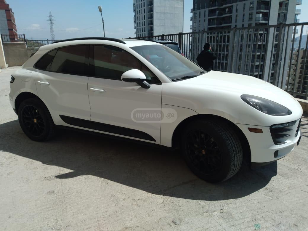 Porsche Macan - фото 1