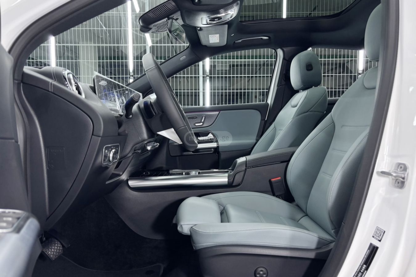 Mercedes-Benz EQA 250 - фото 5