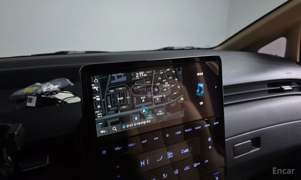 Hyundai Staria 5- 2025 — миниатюра 11