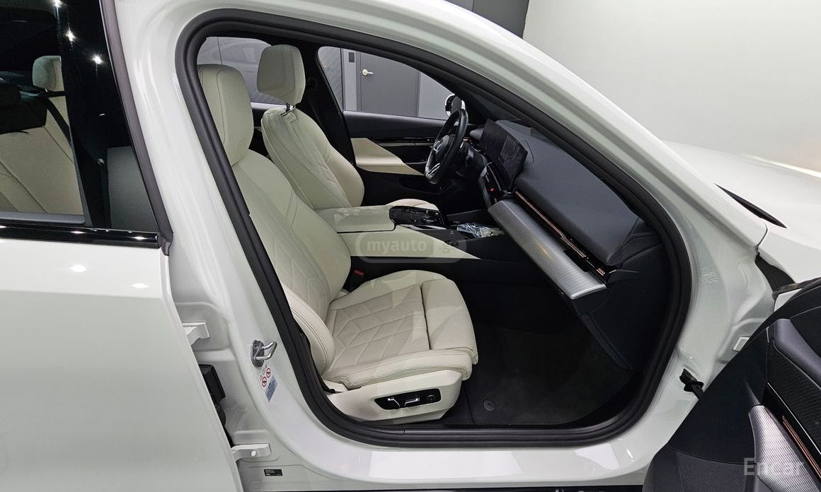 BMW 520 2024 — миниатюра 10