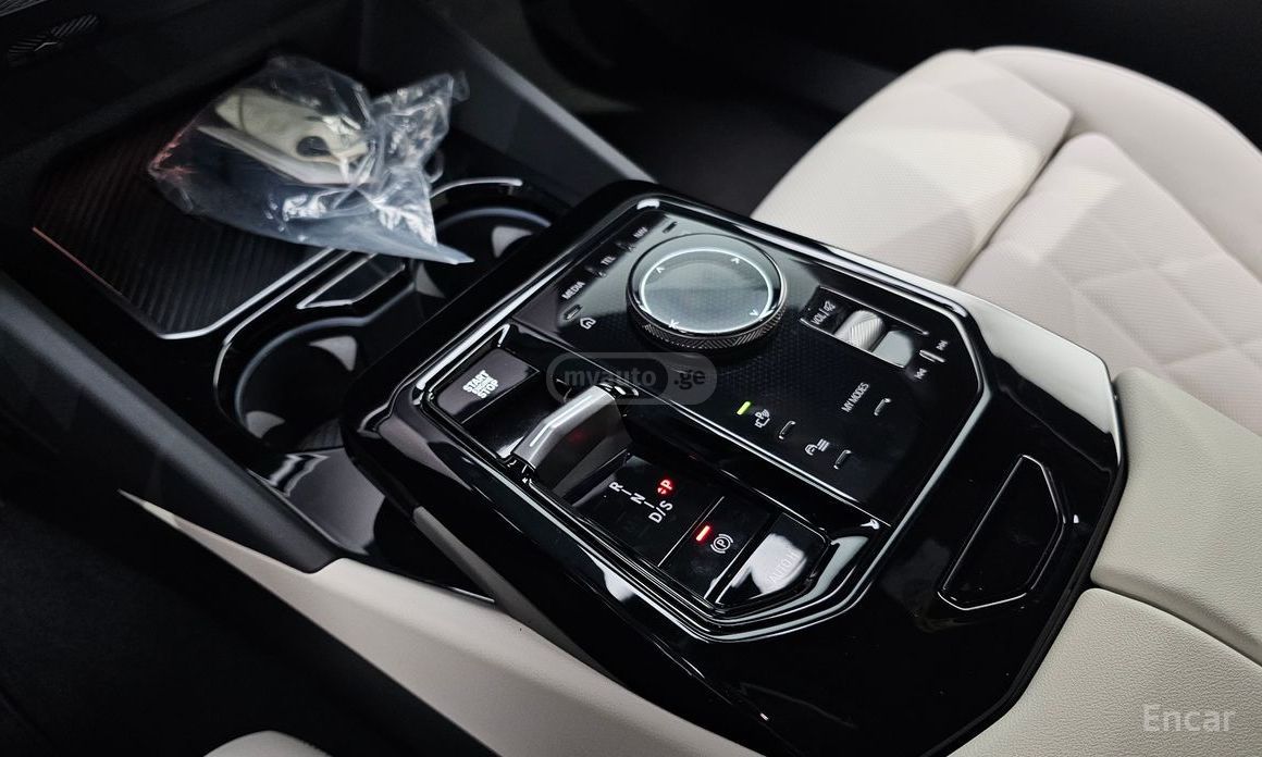 BMW 520 2024 — миниатюра 8