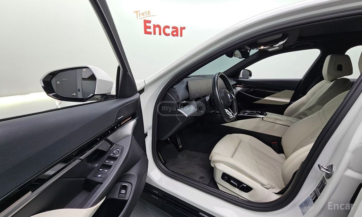 BMW 520 2024 — миниатюра 9