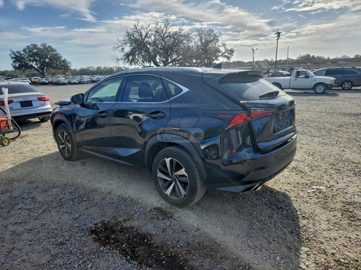 Lexus NX 300 - фото 11