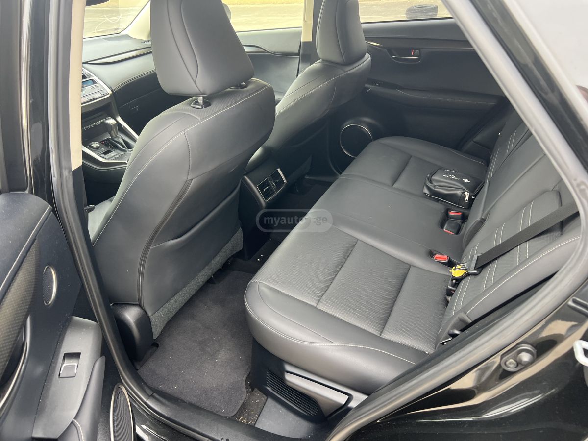 Lexus NX 300 - фото 8