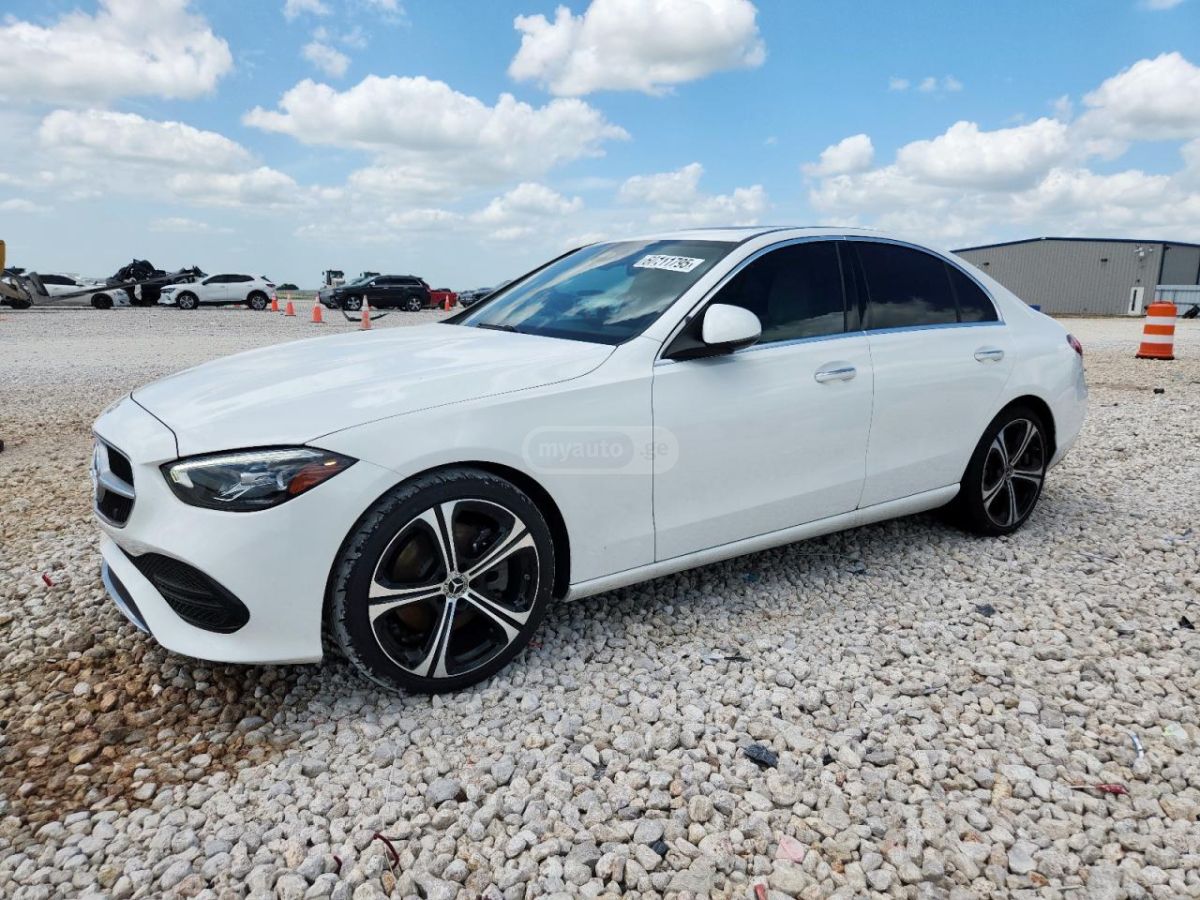 Mercedes-Benz C 300 2023 — миниатюра 1