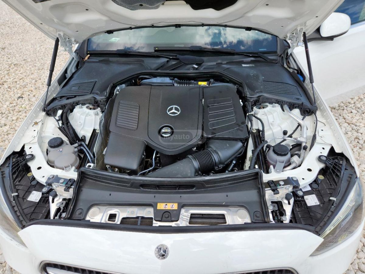 Mercedes-Benz C 300 2023 — миниатюра 10