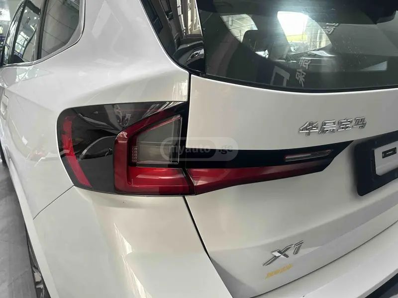 BMW X1 2023 — миниатюра 6