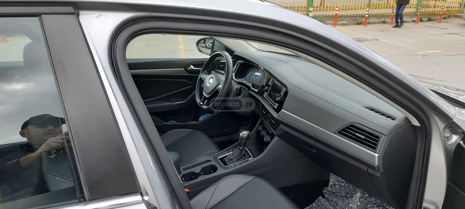 Volkswagen Jetta - фото 6