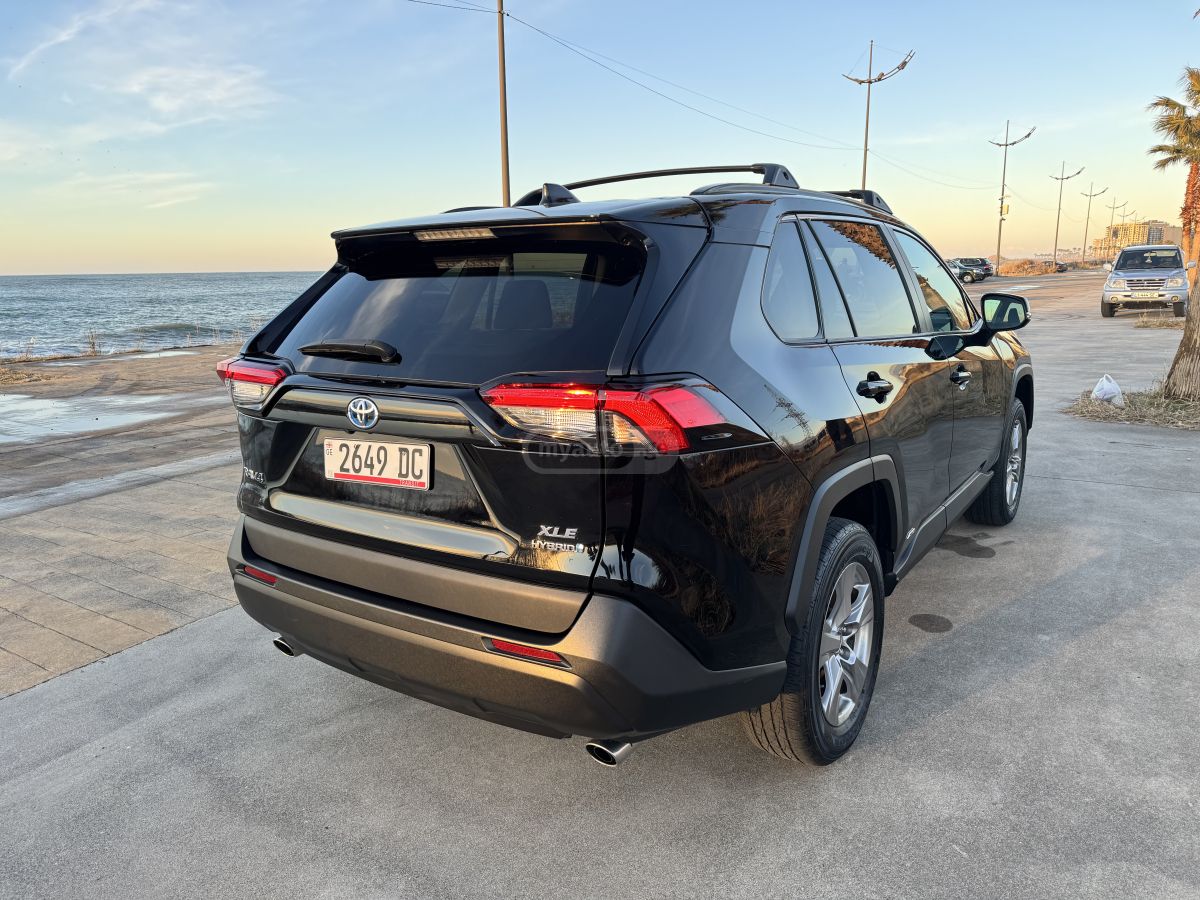 Toyota xle — миниатюра 3