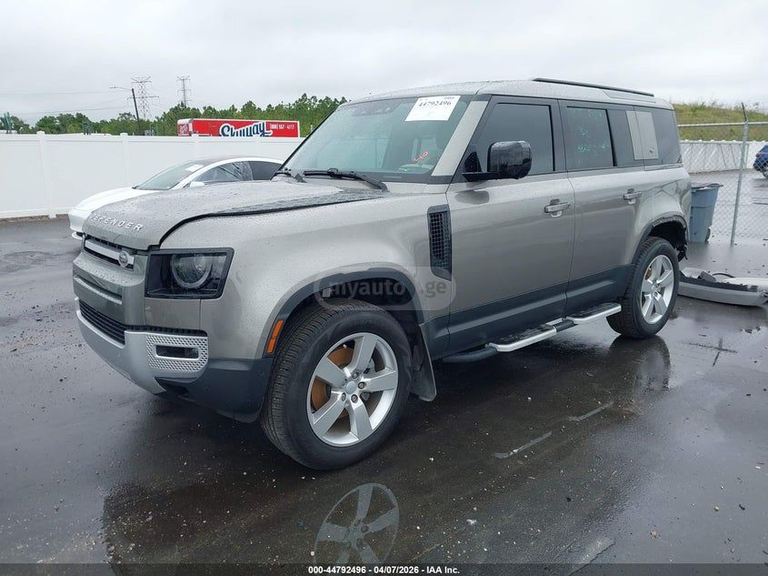 Land Rover Defender 110 2023 — миниатюра 3