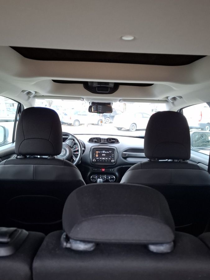 Jeep Renegade - фото 10