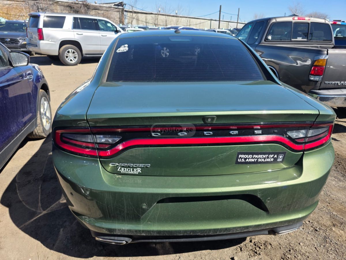 Dodge Charger - фото 4