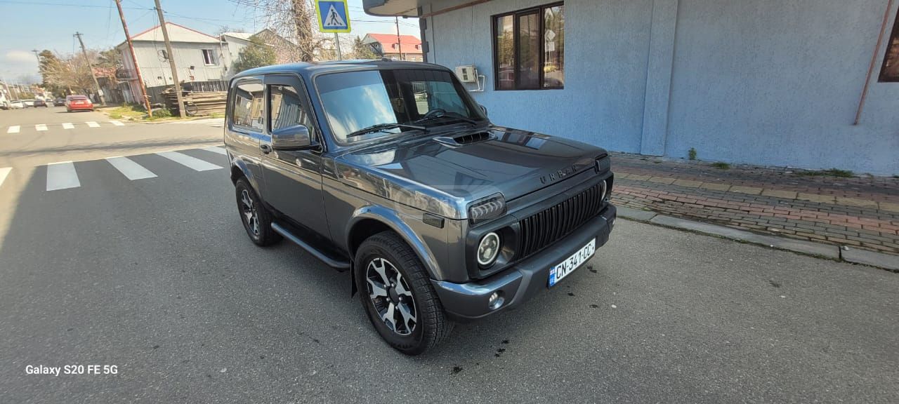 VAZ 2121 (Niva) Vip 2021 — миниатюра 1