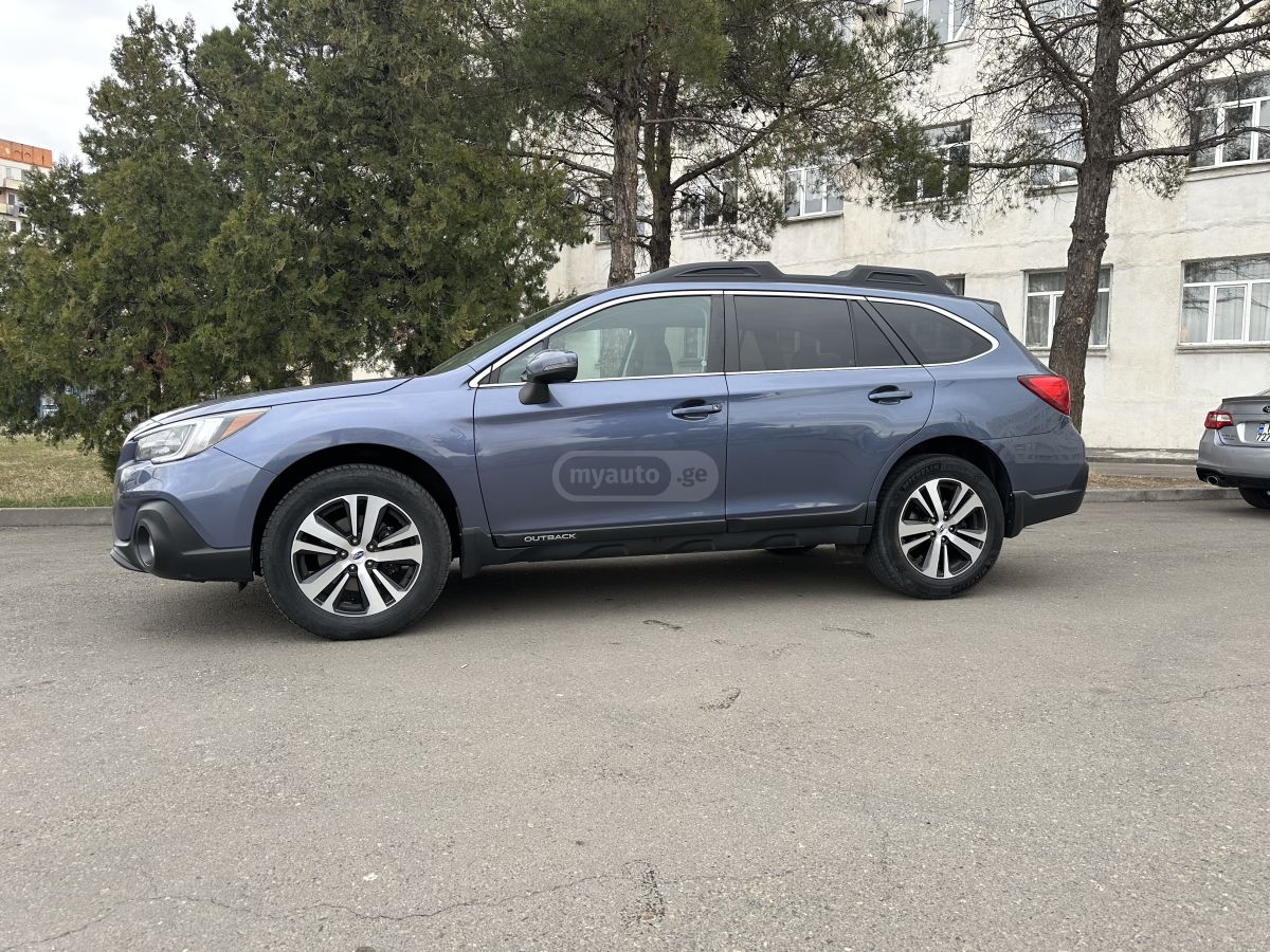 Subaru Outback - фото 1