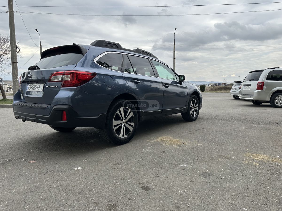 Subaru Outback - фото 3