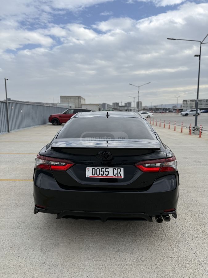 Toyota Camry - фото 6