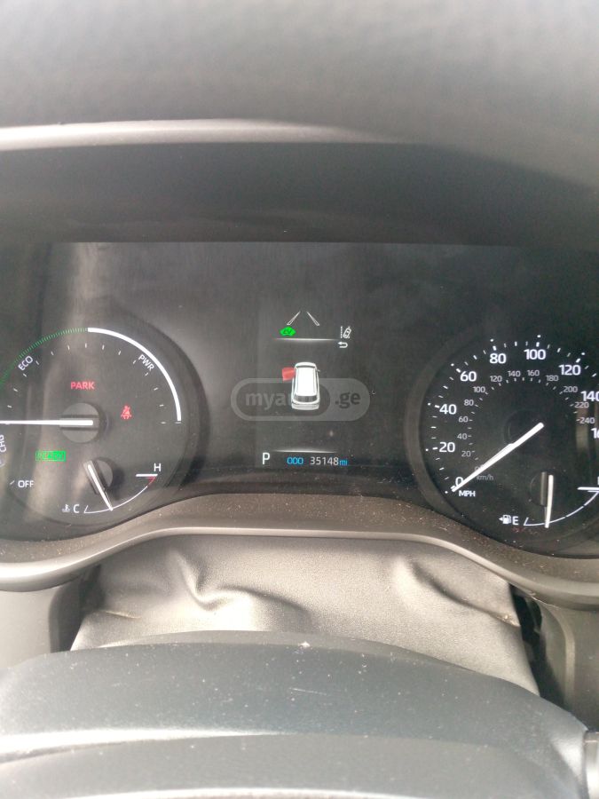 Toyota LE 8 Passenger 4dr All-Wheel D — миниатюра 14