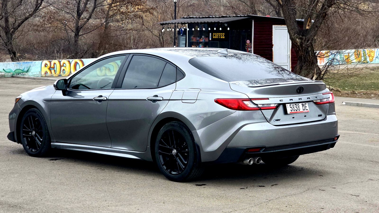 Toyota Camry - фото 4