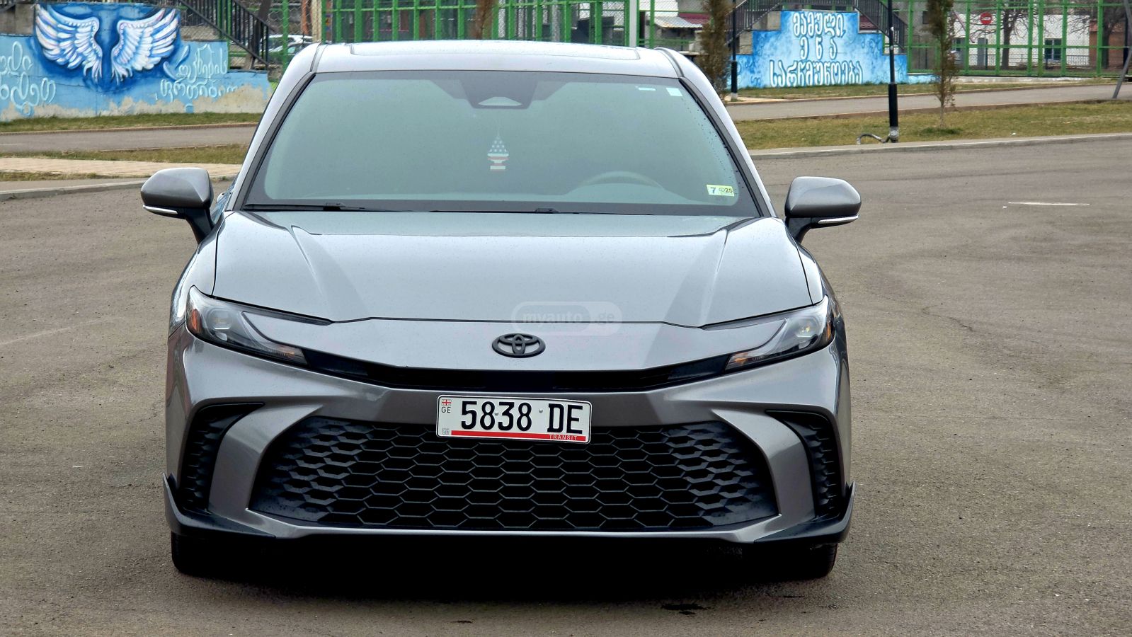 Toyota Camry - фото 5