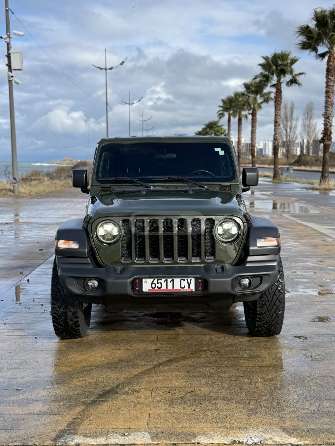 Jeep Wrangler - фото 2