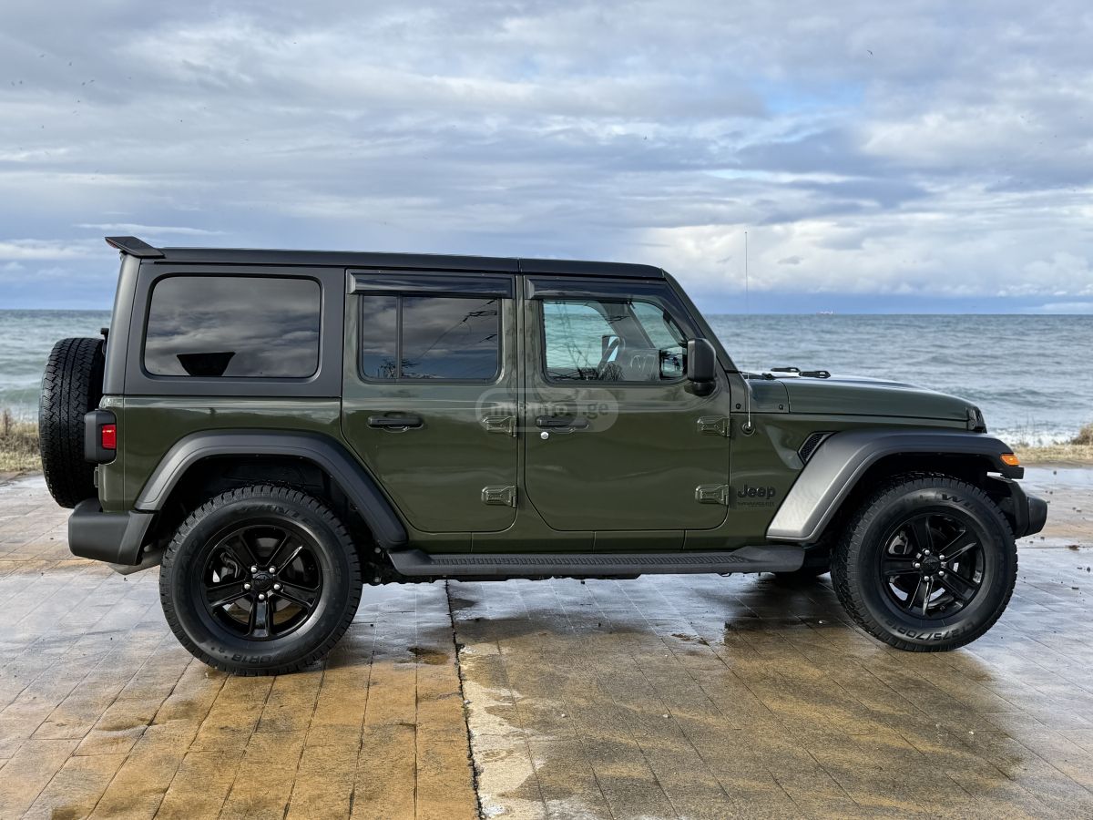 Jeep Wrangler - фото 5