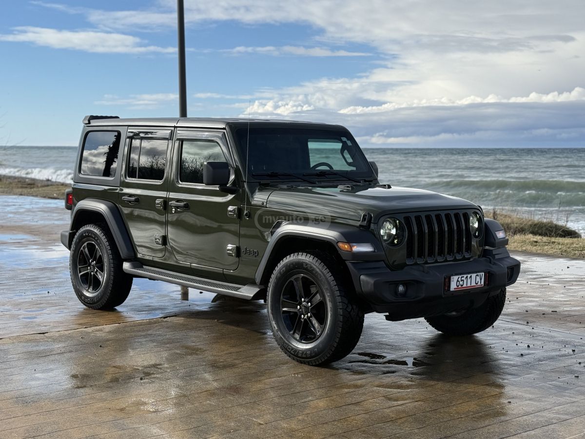 Jeep Wrangler - фото 8