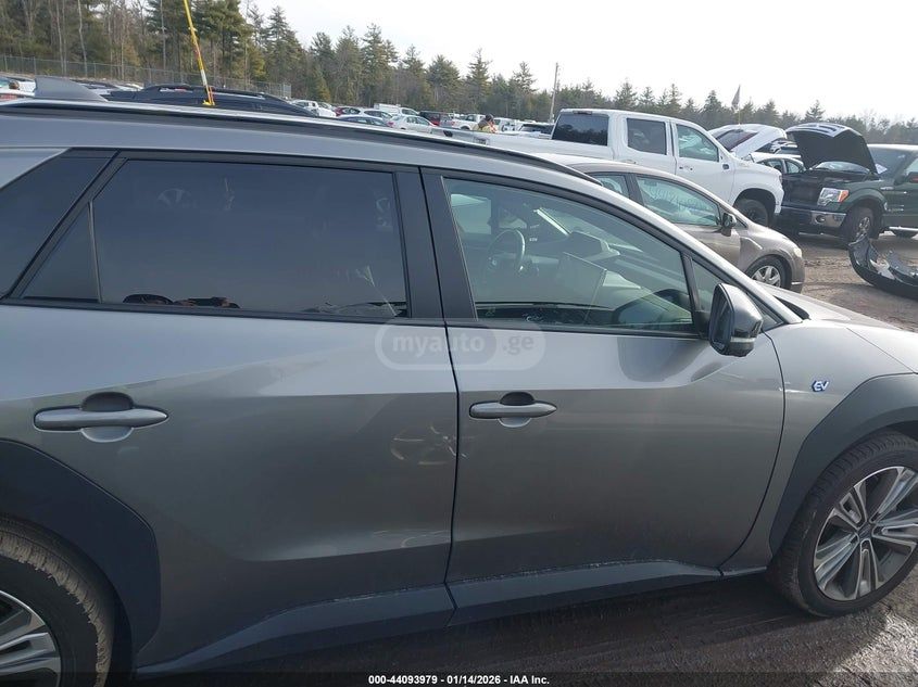 Subaru Solterra 2023 — миниатюра 12