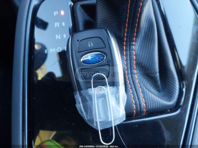 Subaru Limited 4dr All Wheel Drive CV — миниатюра 10