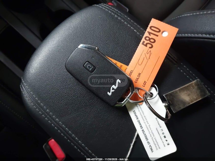 Kia Seltos 2024 — миниатюра 10