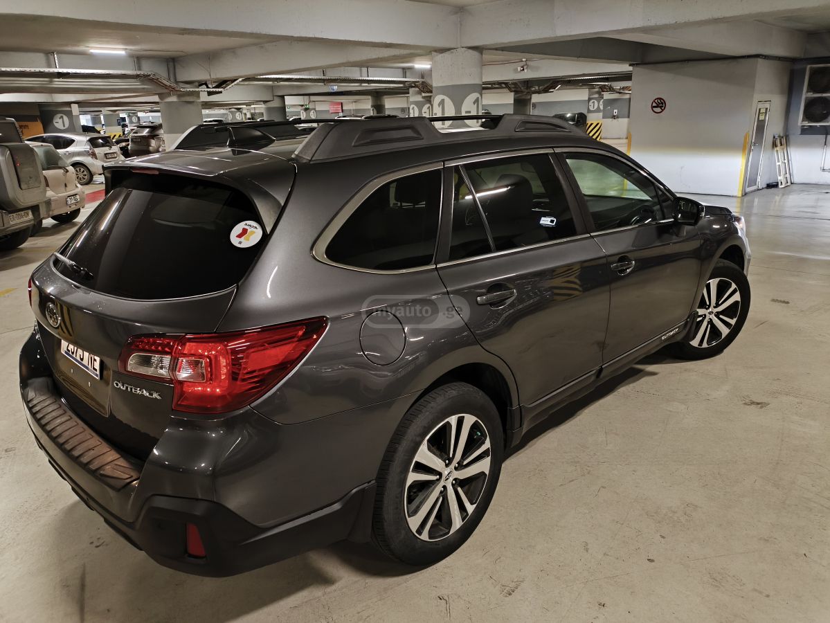 Subaru Outback - фото 4