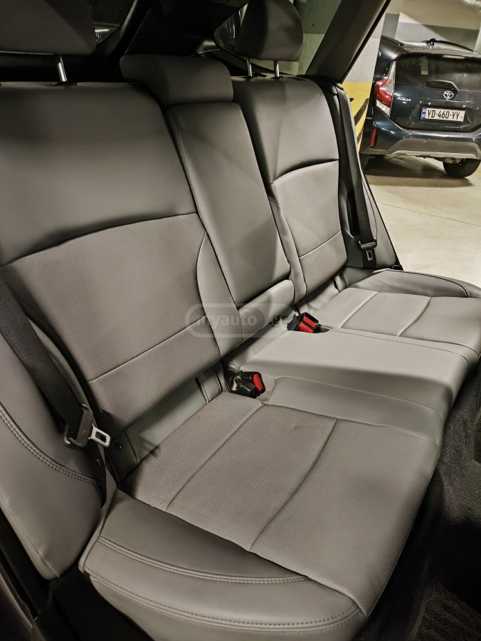 Subaru Outback - фото 8