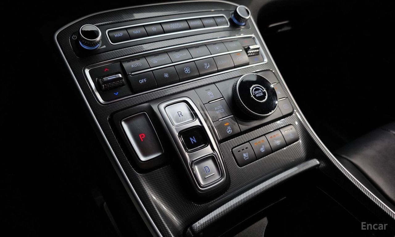 Hyundai Santa Fe - фото 9