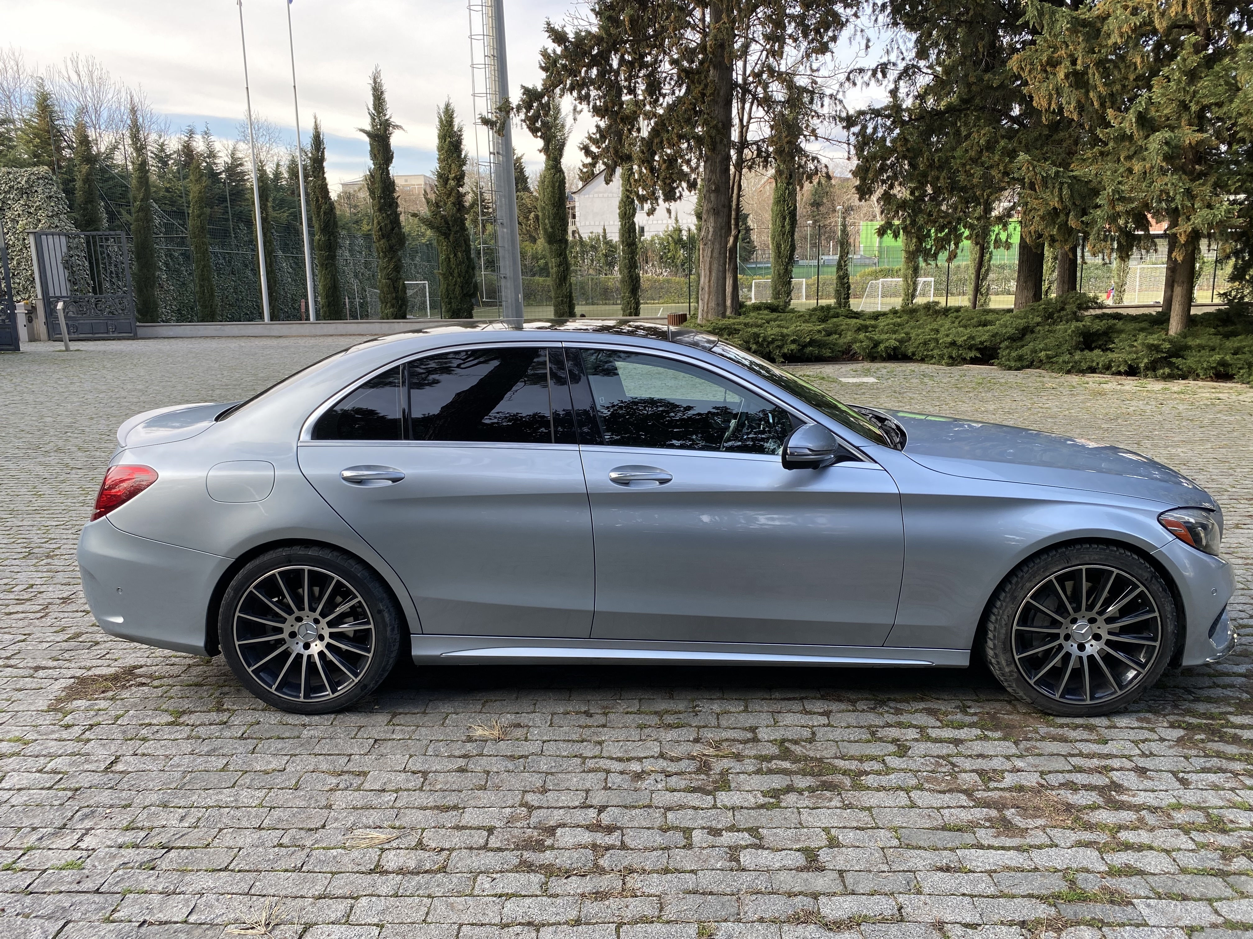 Mercedes-Benz C 300 - фото 4