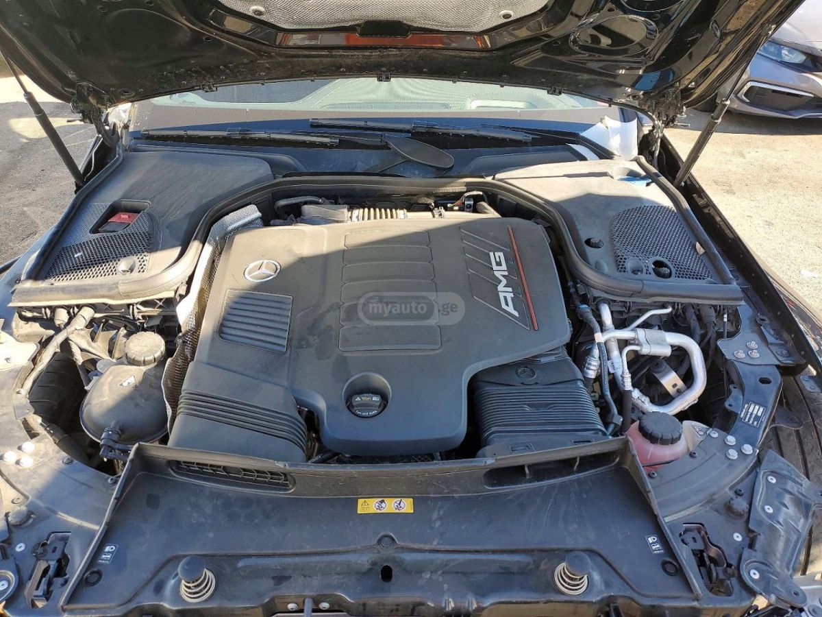 Mercedes-Benz AMG GT 2023 — миниатюра 11