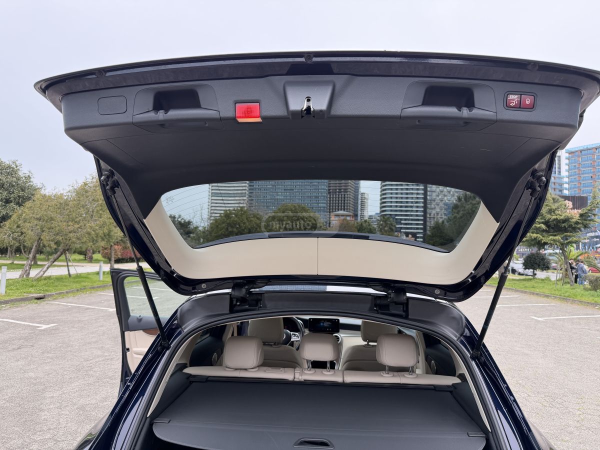 Mercedes-Benz GLC 300 - фото 8