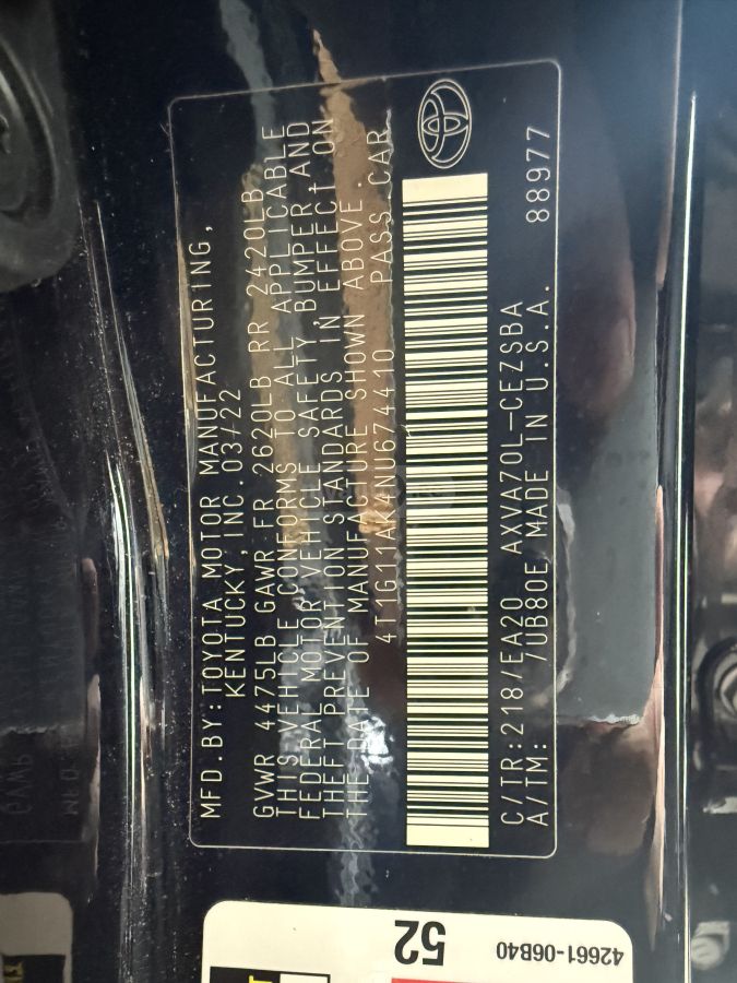 Toyota SE 4dr Front-Wheel Drive Sedan — миниатюра 12