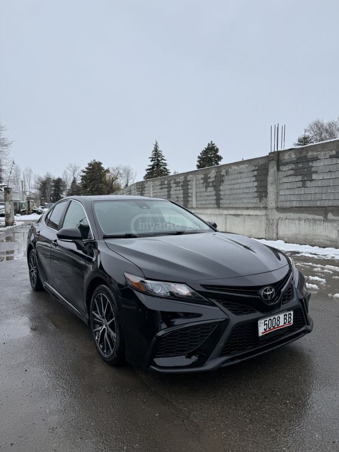 Toyota SE 4dr Front-Wheel Drive Sedan — миниатюра 7