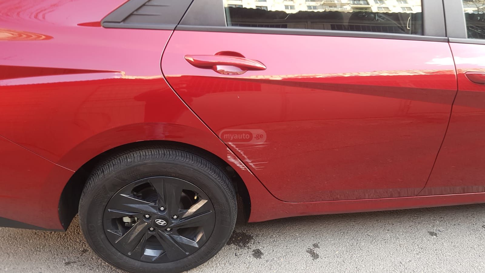 Hyundai Elantra - фото 4