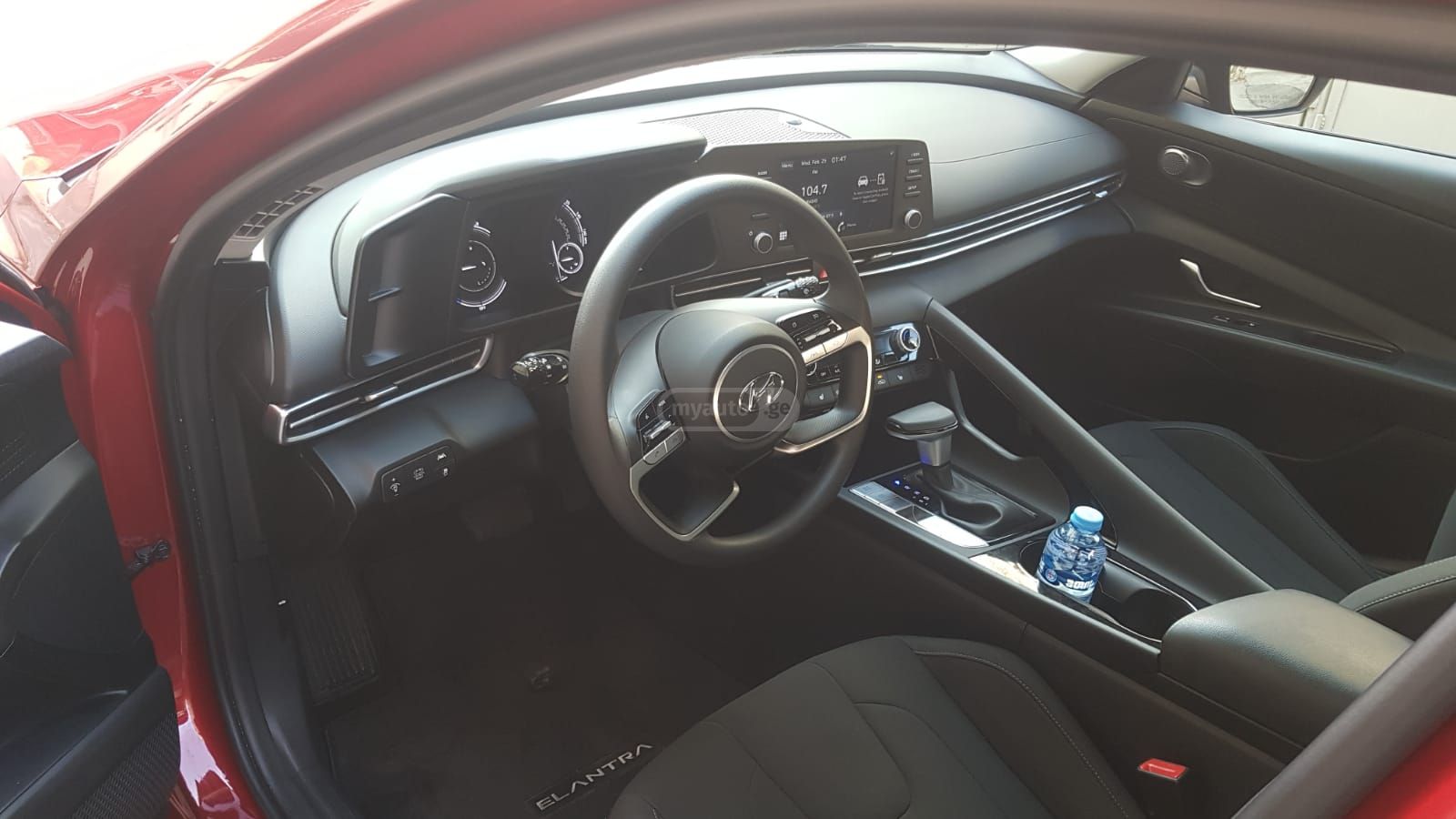 Hyundai Elantra - фото 6